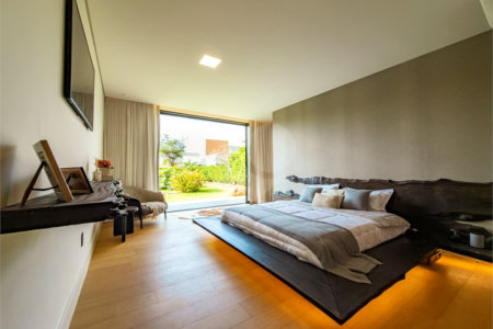 Casa à venda com 3 suítes no condomínio Primavera, Salto - SP