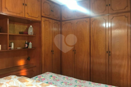 Sobrado à venda com 3 quartos, sendo 1 suíte, em Santa Teresinha, São Paulo, SP