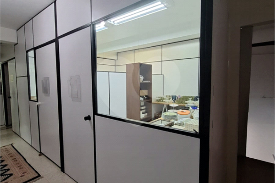 Prédio à venda em Santana, São Paulo, SP