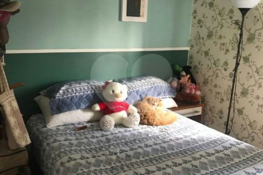 Casa à venda com 2 quartos, sendo 1 suíte, no condomínio Res Santa Inês, São Paulo - SP