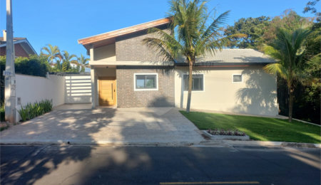 Casa à venda com 4 suítes em Marambaia, Vinhedo, SP