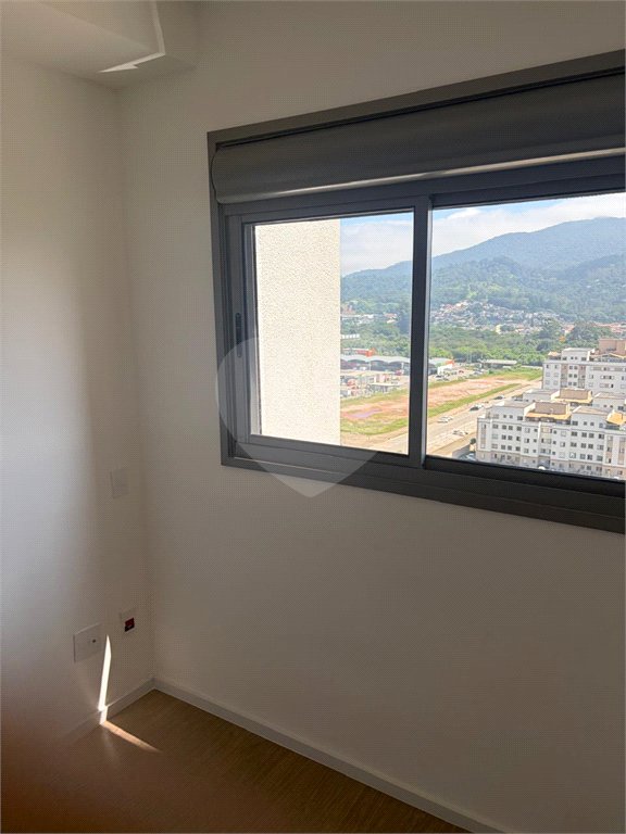 Apartamento à venda com 1 quarto em Vila Mogilar, Mogi das Cruzes, SP