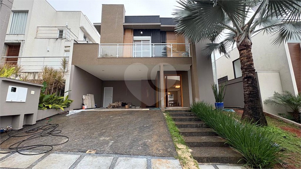 Casa à venda com 4 quartos, sendo 3 suítes, no condomínio Mont Blanc, Sorocaba - SP