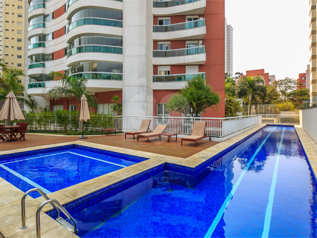 Apartamento à venda com 4 suítes em Vila Sofia, São Paulo, SP