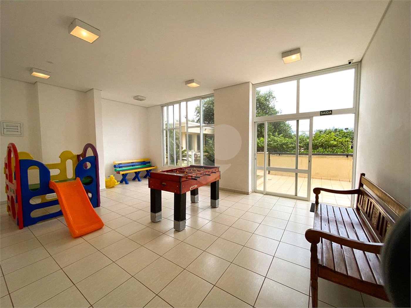 Apartamento à venda com 2 quartos no Centro, Araraquara, SP