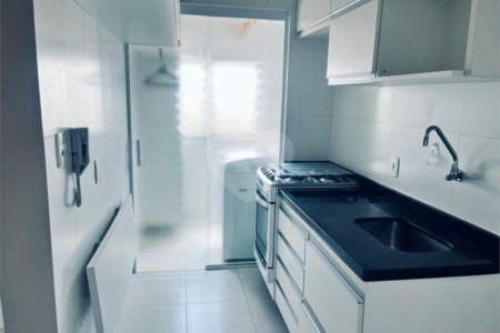 Apartamento à venda com 2 quartos em Parque Maria Domitila, São Paulo, SP