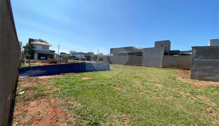 Terreno à venda em Residencial Volpi, Araraquara, SP