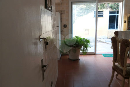 Casa à venda com 2 quartos em Vila Galvão, Guarulhos, SP