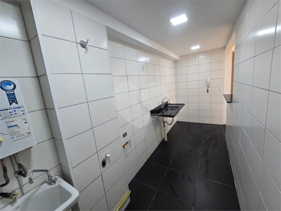 Apartamento à venda com 2 quartos em Santa Cruz, Rio de Janeiro, RJ