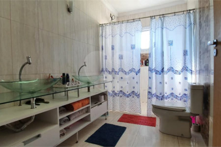Chácara à venda com 4 quartos, sendo 1 suíte, em Vista Alegre, Vinhedo, SP
