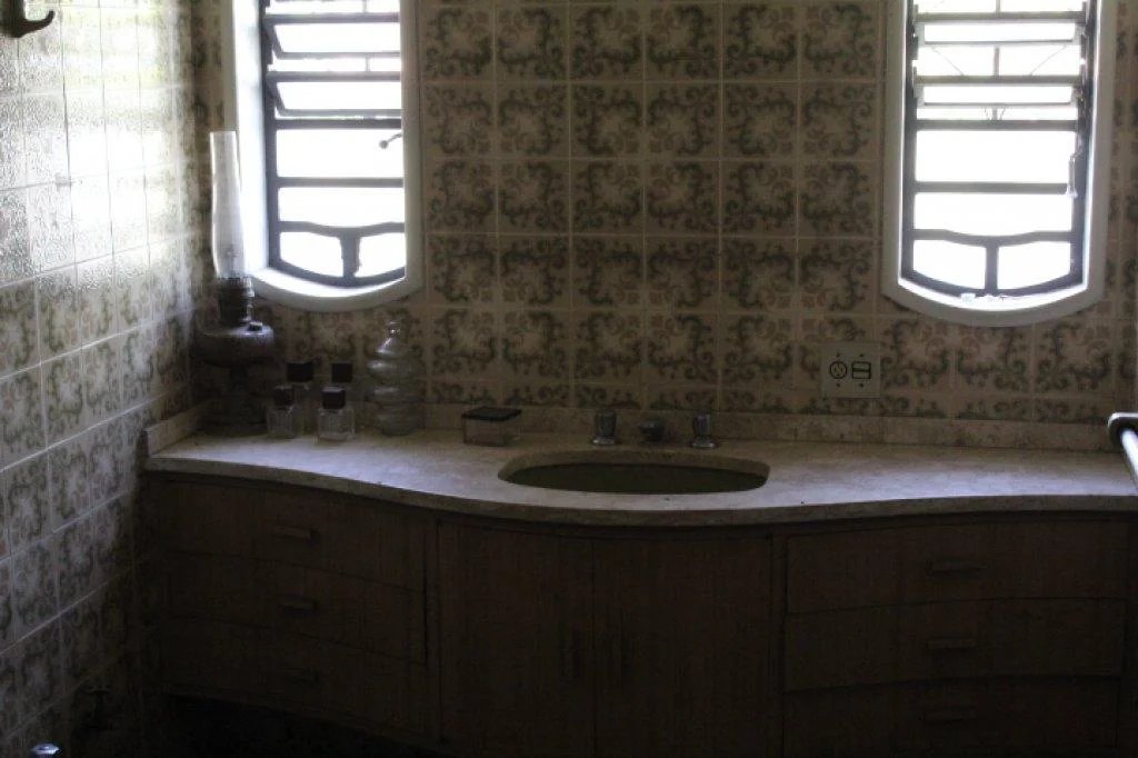 Casa Térrea à venda ou para alugar com 6 suítes em Vila Tramontano, São Paulo, SP
