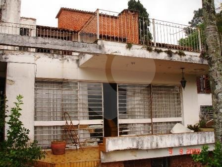 Sobrado à venda com 5 quartos, sendo 3 suítes,  em Vila Irmãos Arnoni, São Paulo, SP