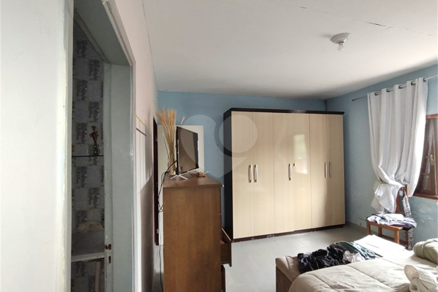 Prédio à venda com 4 quartos, sendo 1 suíte, em Tremembé, São Paulo, SP