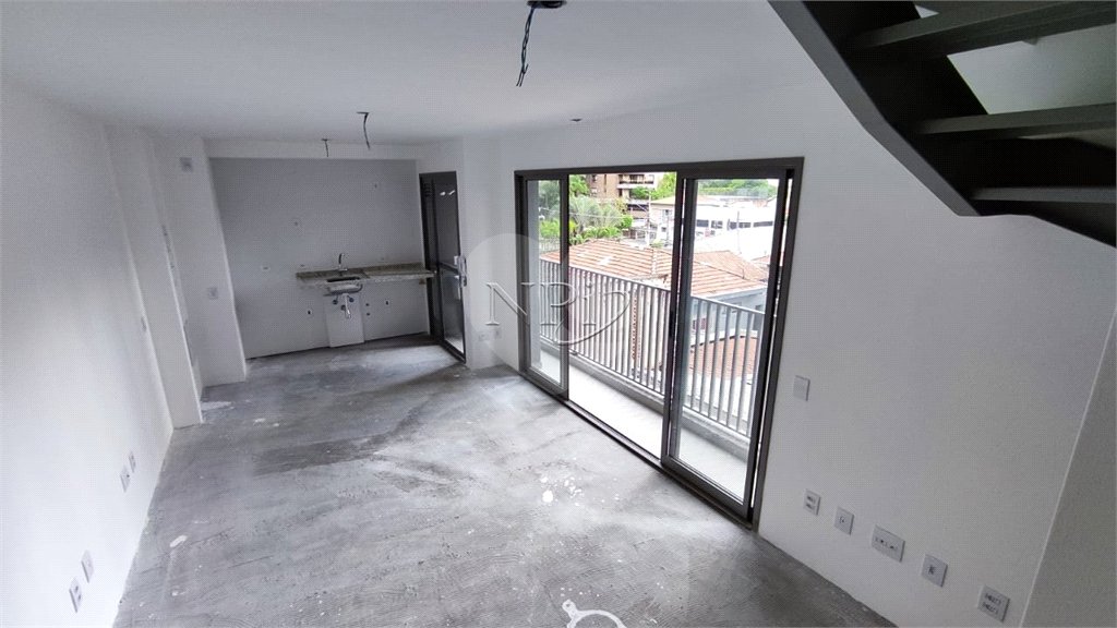 Apartamento à venda com 3 quartos, sendo 2 suítes,  em Moema, São Paulo, SP