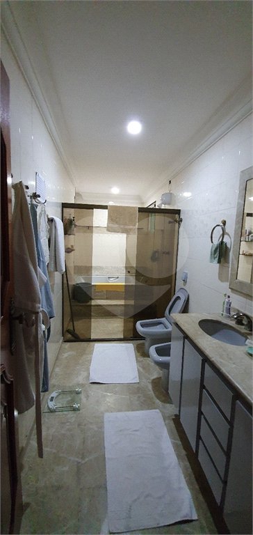 Casa à venda com 4 suítes em Vila Cordeiro, São Paulo, SP