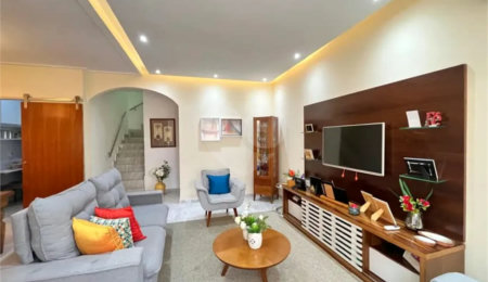 Casa de Vila à venda com 4 quartos, sendo 2 suítes,  em Tijuca, Rio de Janeiro, RJ