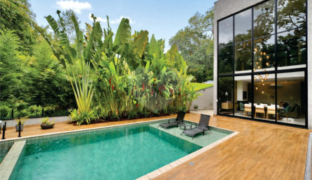 Casa à venda com 3 suítes no condomínio Reserva Santa Maria, Jandira - SP