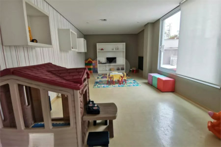Apartamento à venda com 3 quartos, sendo 1 suíte, em Vila Suzana, São Paulo, SP