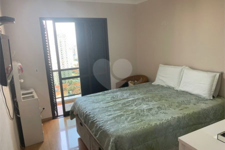 Apartamento à venda com 3 suítes em Santana, São Paulo, SP