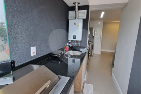 Apartamento à venda com 3 quartos, sendo 1 suíte,  em Ferreira, São Paulo, SP