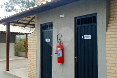 Apartamento à venda ou para alugar com 2 quartos em Santa Cruz, Rio de Janeiro, RJ