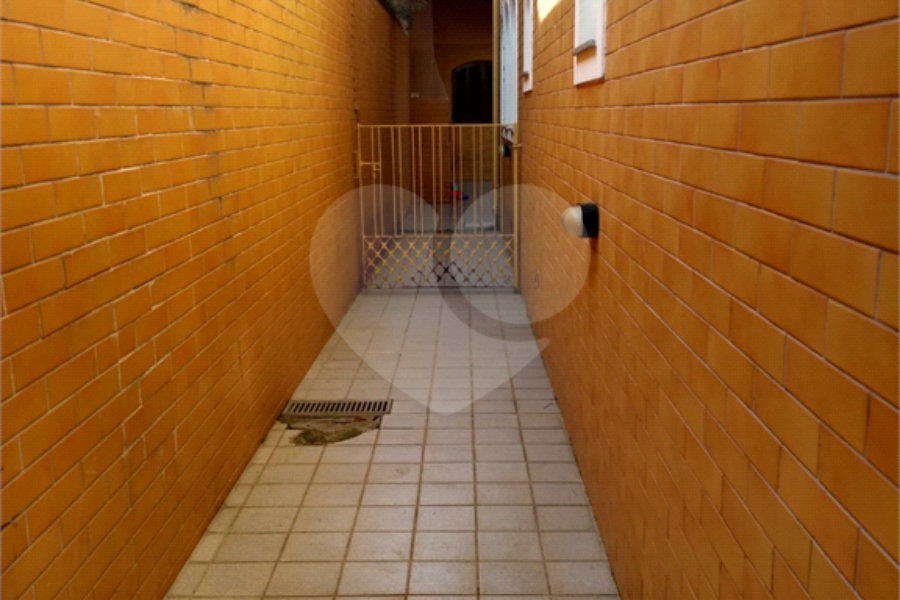 Casa à venda com 2 quartos, sendo 1 suíte, em Horto, São Paulo, SP