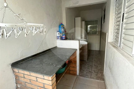 Casa à venda com 3 quartos, sendo 1 suíte, em Jardim Santo Antônio, Salto, SP