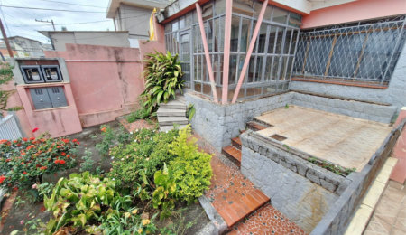 Casa Térrea à venda com 5 quartos, sendo 3 suítes,  em Vila Mazzei, São Paulo, SP