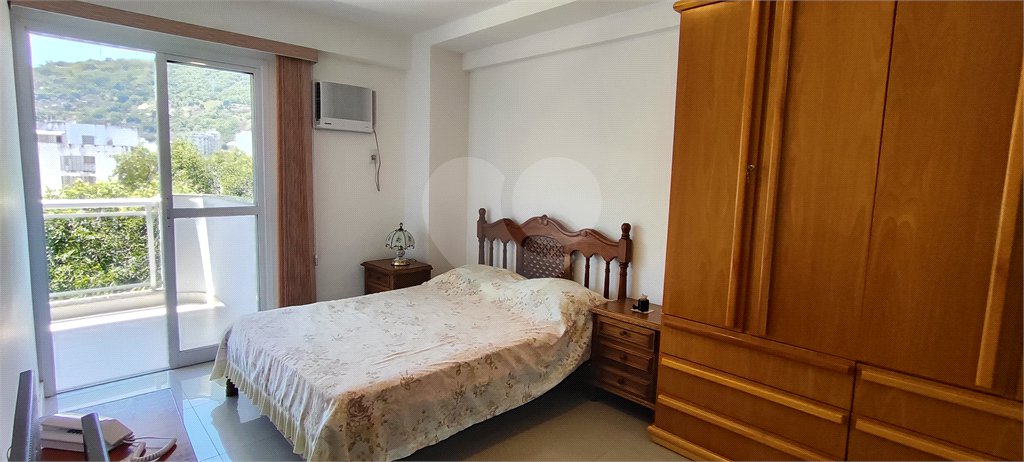 Cobertura à venda com 3 quartos, sendo 1 suíte,  em Tijuca, Rio de Janeiro, RJ