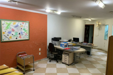 Casa à venda com 3 quartos, sendo 1 suíte, em Vila Romana, São Paulo, SP