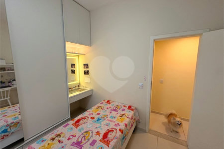 Apartamento à venda com 3 quartos, sendo 1 suíte,  em Lagoa, Rio de Janeiro, RJ
