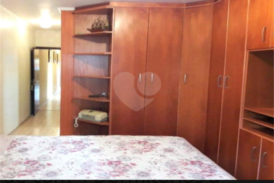 Sobrado à venda com 4 quartos, sendo 2 suítes,  em Jabaquara, São Paulo, SP
