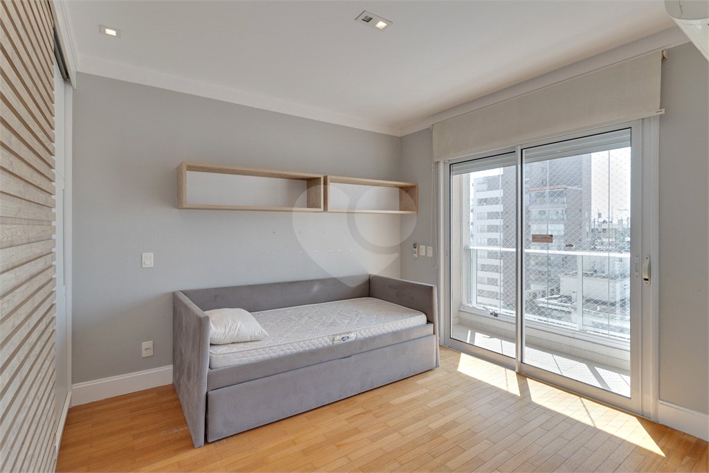 Apartamento à venda com 4 suítes em Campo Belo, São Paulo, SP