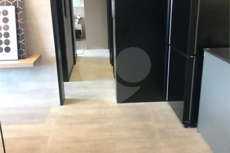 Apartamento à venda com 2 quartos, sendo 1 suíte,  em Jardim das Acácias, São Paulo, SP