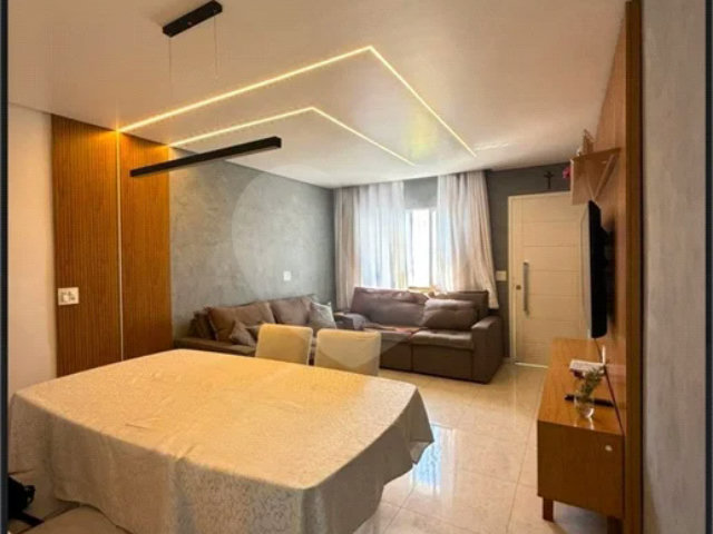 Casa à venda com 3 quartos, sendo 1 suíte,  no condomínio Residencial Araguaia, São Paulo - SP