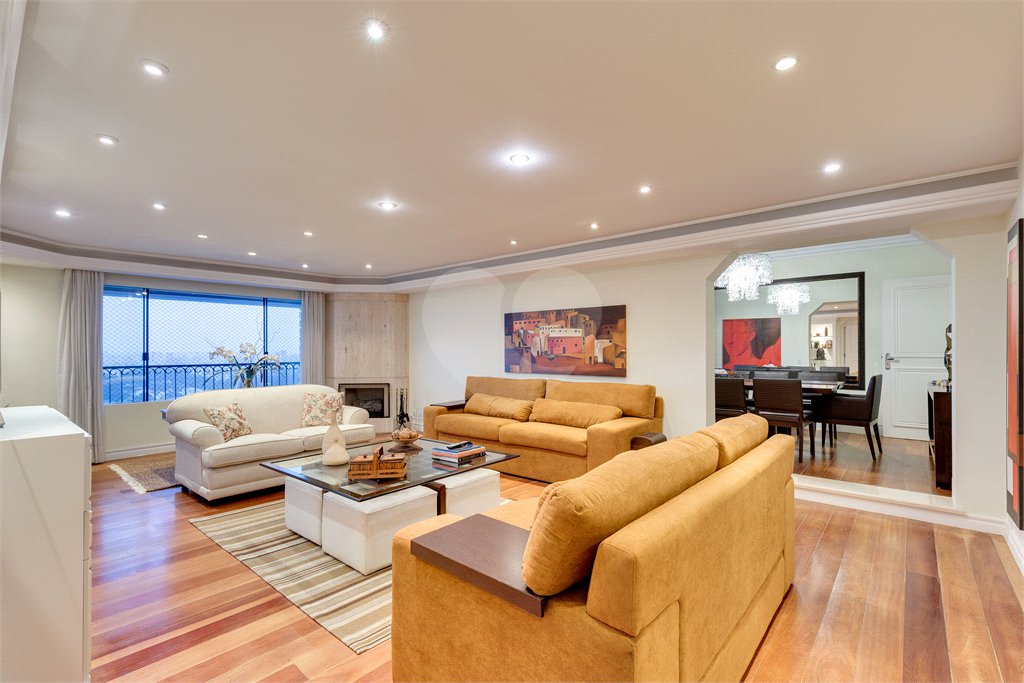 Apartamento à venda ou para alugar com 4 suítes em Alto da Boa Vista, São Paulo, SP