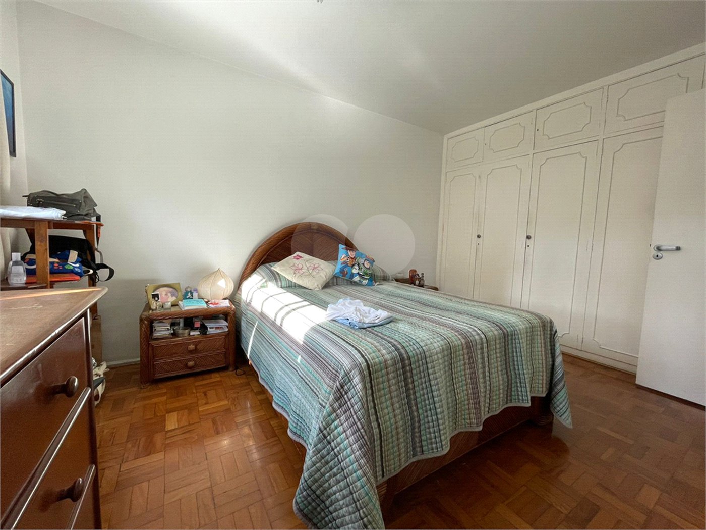 Apartamento à venda com 3 quartos, sendo 1 suíte,  em Vila Mariana, São Paulo, SP