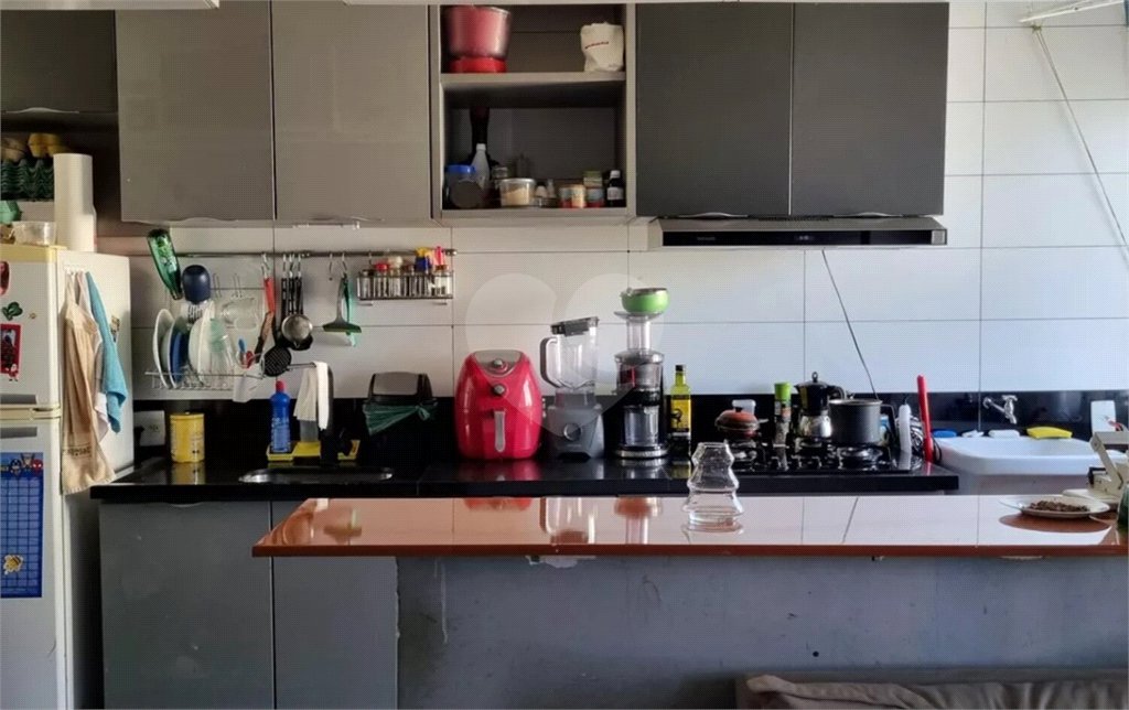 Apartamento à venda com 2 quartos em Parque Assunção, Taboão da Serra, SP