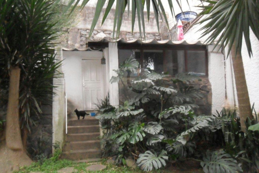 Sobrado à venda com 3 quartos, sendo 1 suíte, em Vila Albertina, São Paulo, SP