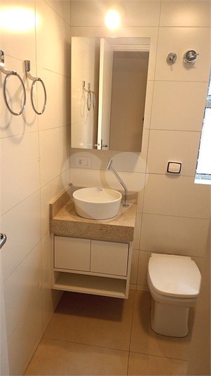 Apartamento para alugar com 3 quartos, sendo 1 suíte, em Vila Cordeiro, São Paulo, SP