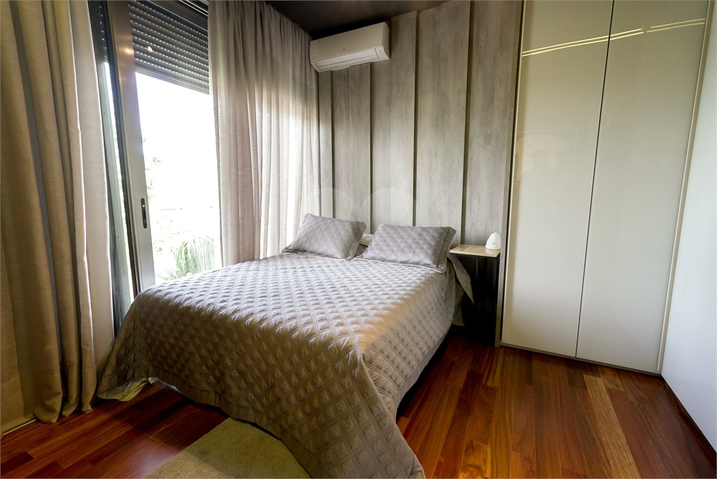 Casa à venda com 5 suítes no condomínio Plaza Athénee, Itu - SP