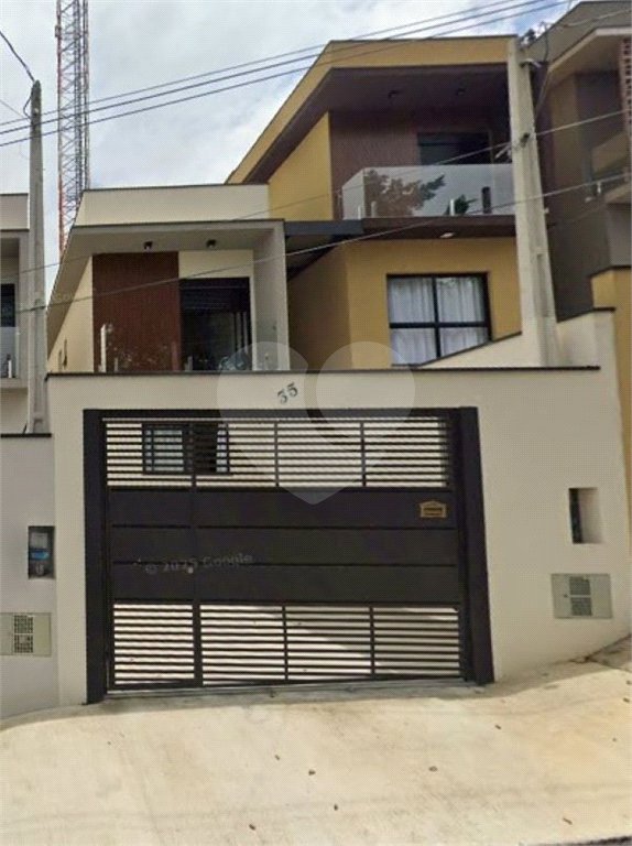 Sobrado à venda com 2 quartos, sendo 1 suíte, em Arujamérica, Arujá, SP