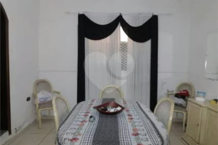 Sobrado à venda com 3 quartos, sendo 1 suíte, em Vila Invernada, São Paulo, SP