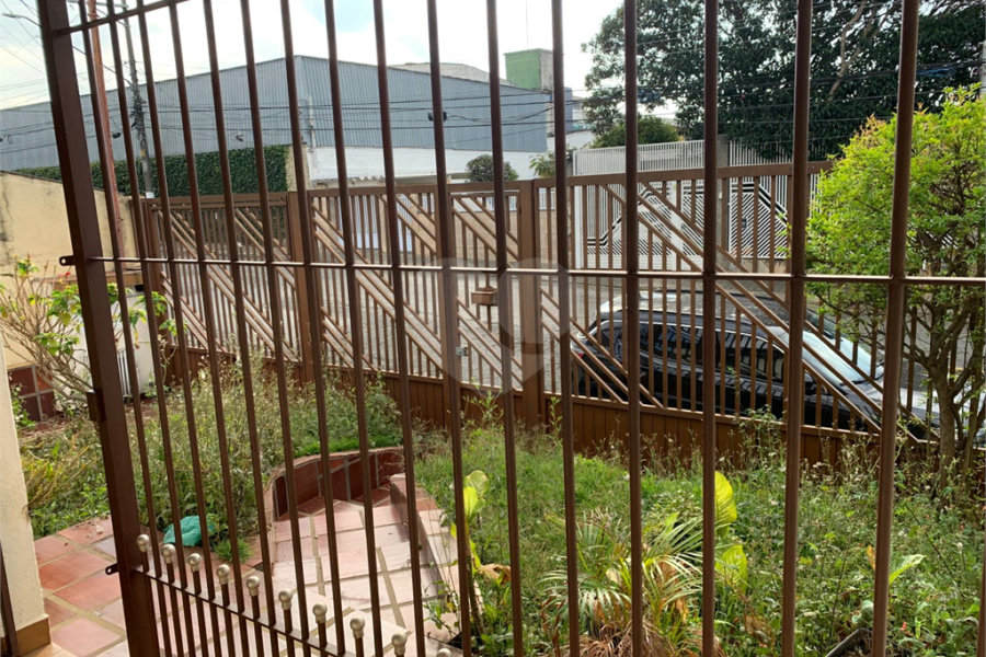 Sobrado à venda com 3 quartos no Brasilândia, São Paulo, SP