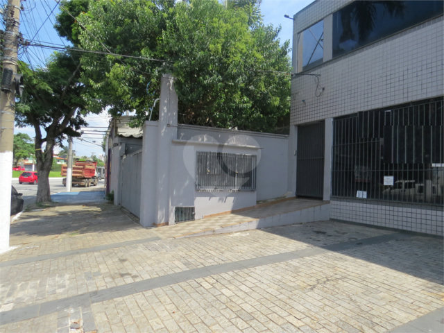 Sobrado à venda com 2 quartos em Alto da Boa Vista, São Paulo, SP