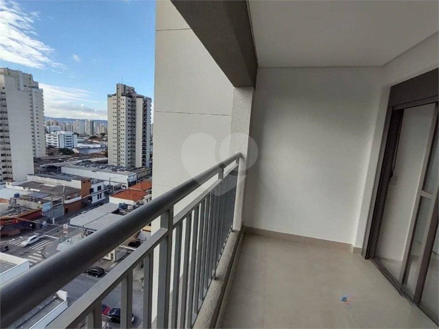 Apartamento novo com 129m² na Mooca com 2 suítes e 2 vagas.