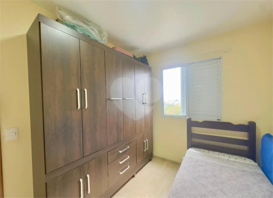 Apartamento à venda no Taboão, em Guarulhos, com 51 m² com 2 dormitórios e 1 vaga de garagem