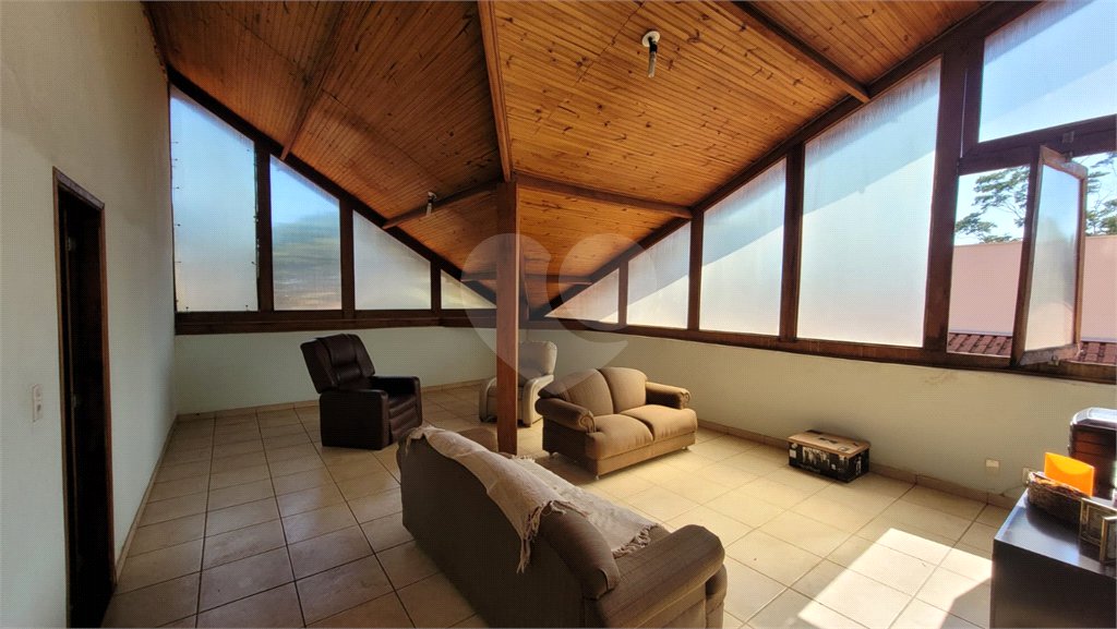 Casa em Condomínio, no Parque Sabará