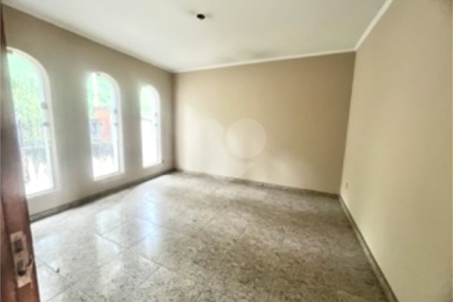 Sobrado à venda com 3 quartos, sendo 1 suíte, em Tucuruvi, São Paulo, SP