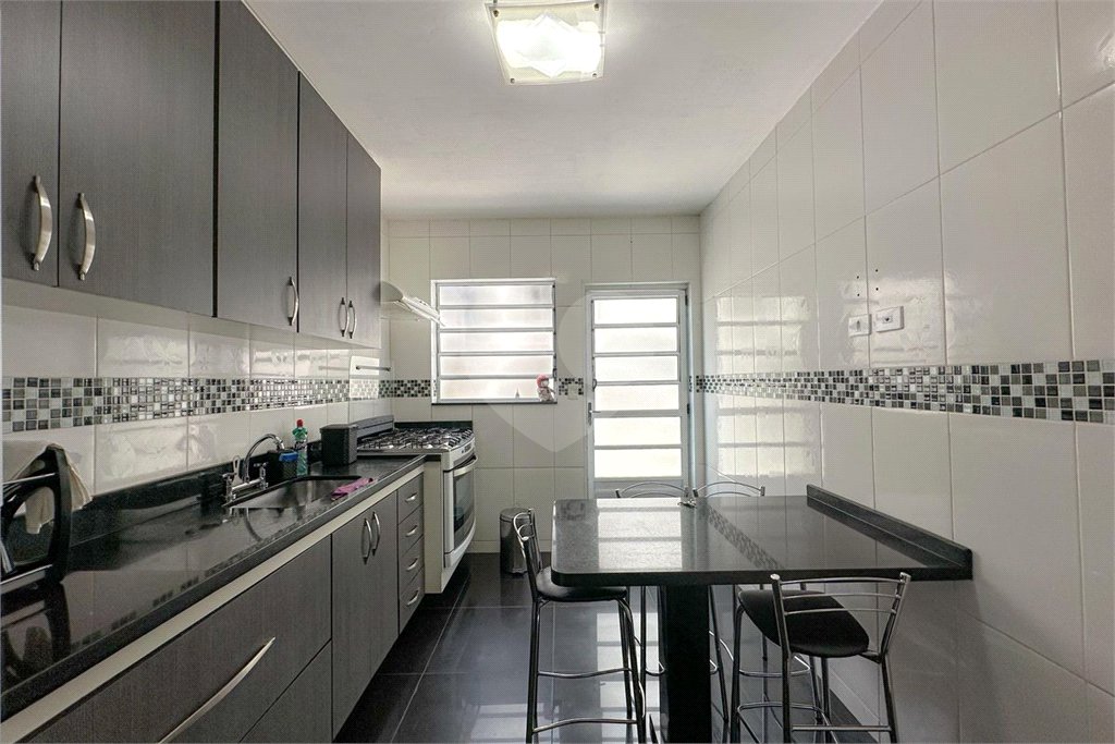 Casa para alugar com 3 quartos, sendo 1 suíte, em Vila Anglo Brasileira, São Paulo, SP